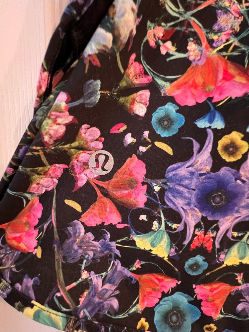 lululemon athletica Women's Black Floral Skirt